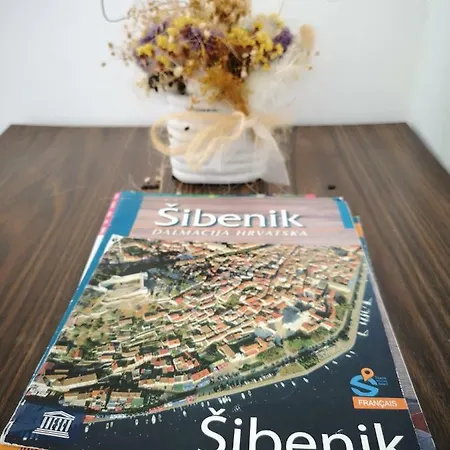 Marica Brodarica (Sibenik-Knin)