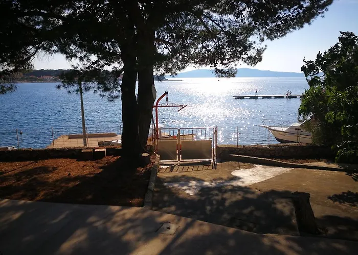 Marica * Brodarica (Sibenik-Knin)