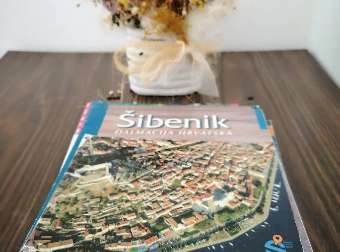 Marica Brodarica (Sibenik-Knin)